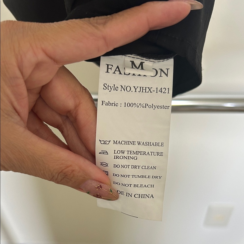 Amazon Blouse - Picture 6 of 6